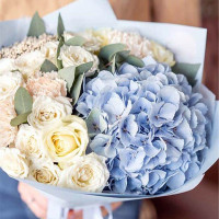 Renaissance” Bridal Flower Mix Bouquet – Elegant Wedding Flowers